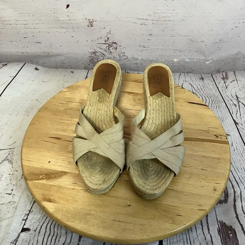 Stubbs & Wootton versatile themed summer